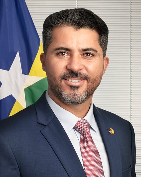 Retrato oficial de Marcos Rogério
