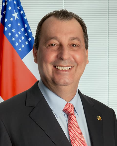 Retrato oficial de Omar Aziz