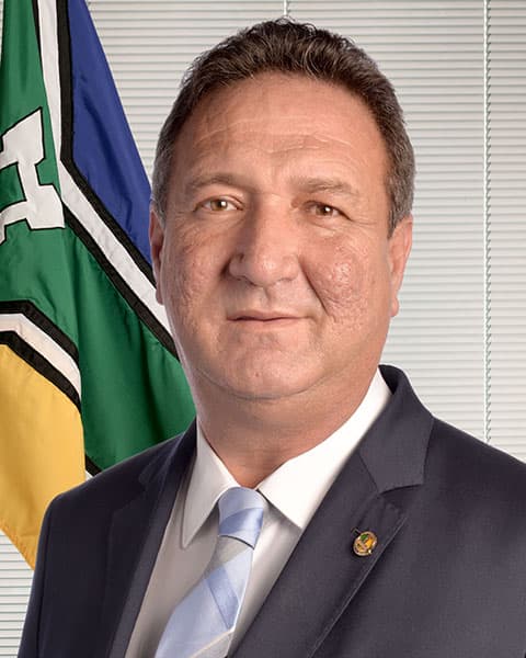 Retrato oficial de Lucas Barreto