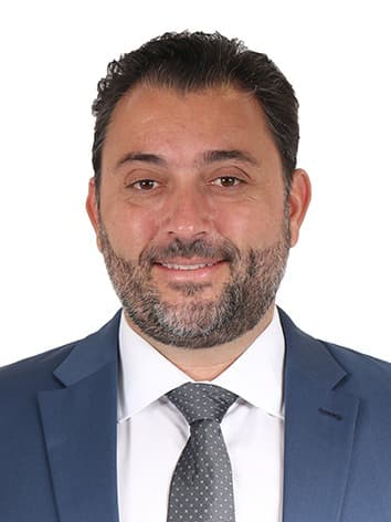 Retrato oficial de Átila Lira