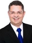 Retrato oficial de Sóstenes Cavalcante