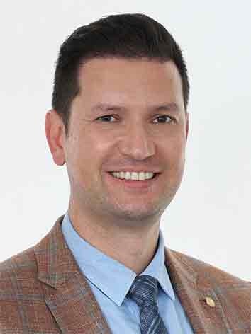 Retrato oficial de Gilson Marques