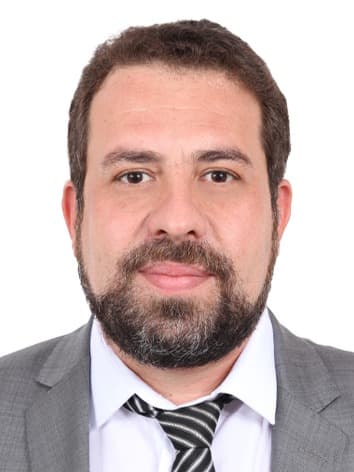 Retrato oficial de Guilherme Boulos